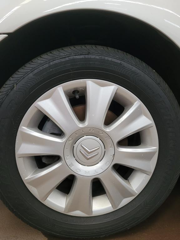 CITROEN C4 Sedan - Foto