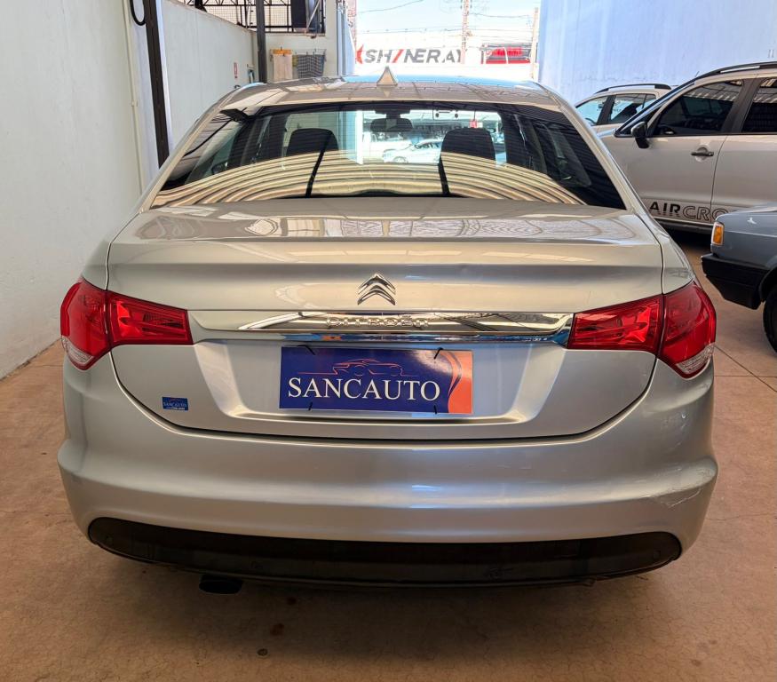 CITROEN C4 Sedan - Foto