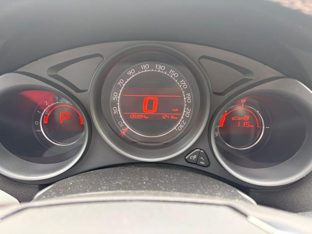 CITROEN C4 Sedan - Foto