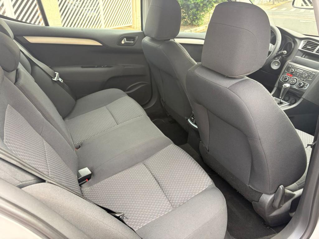 CITROEN C4 Sedan - Foto