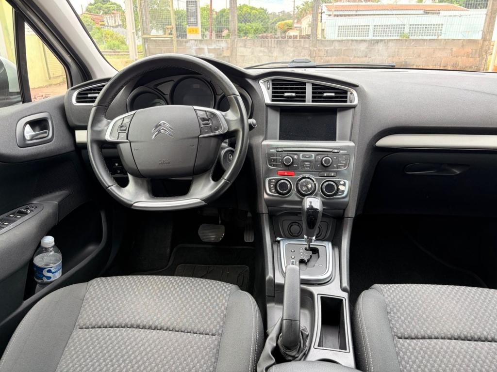 CITROEN C4 Sedan - Foto
