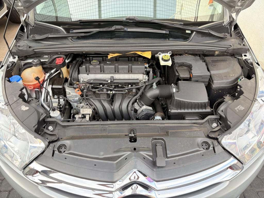 CITROEN C4 Sedan - Foto
