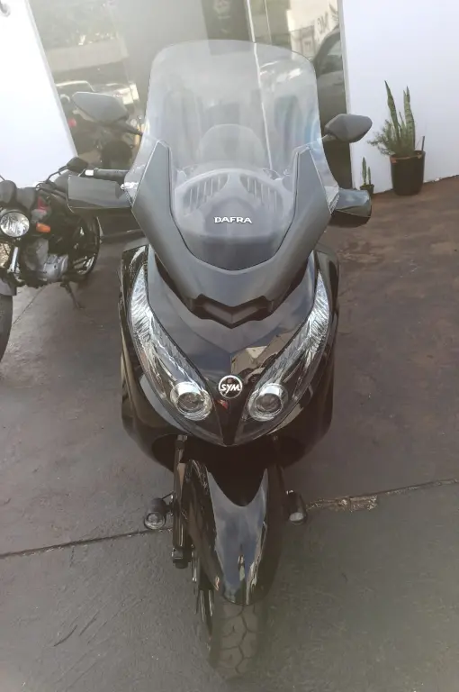 DAFRA Maxsym 400 - Foto