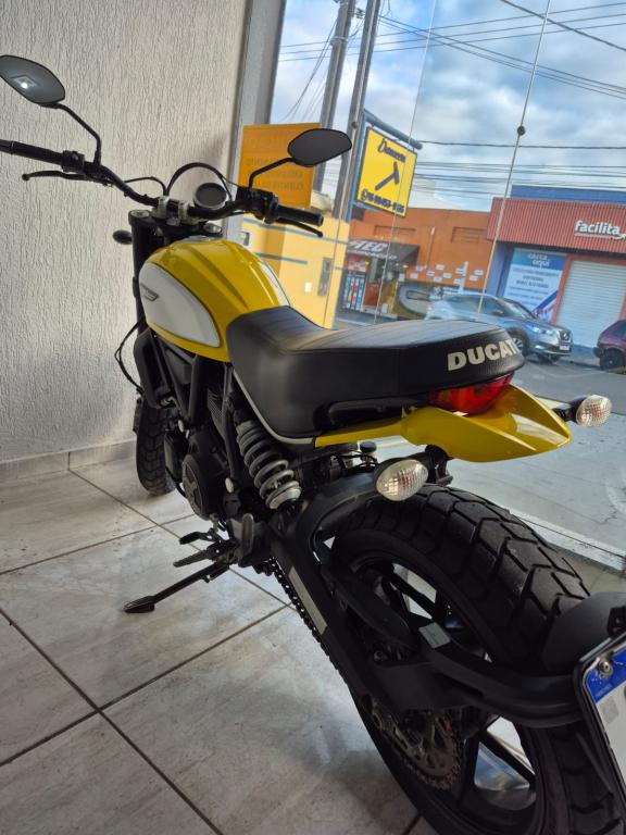 DUCATI Scrambler 800 - Foto