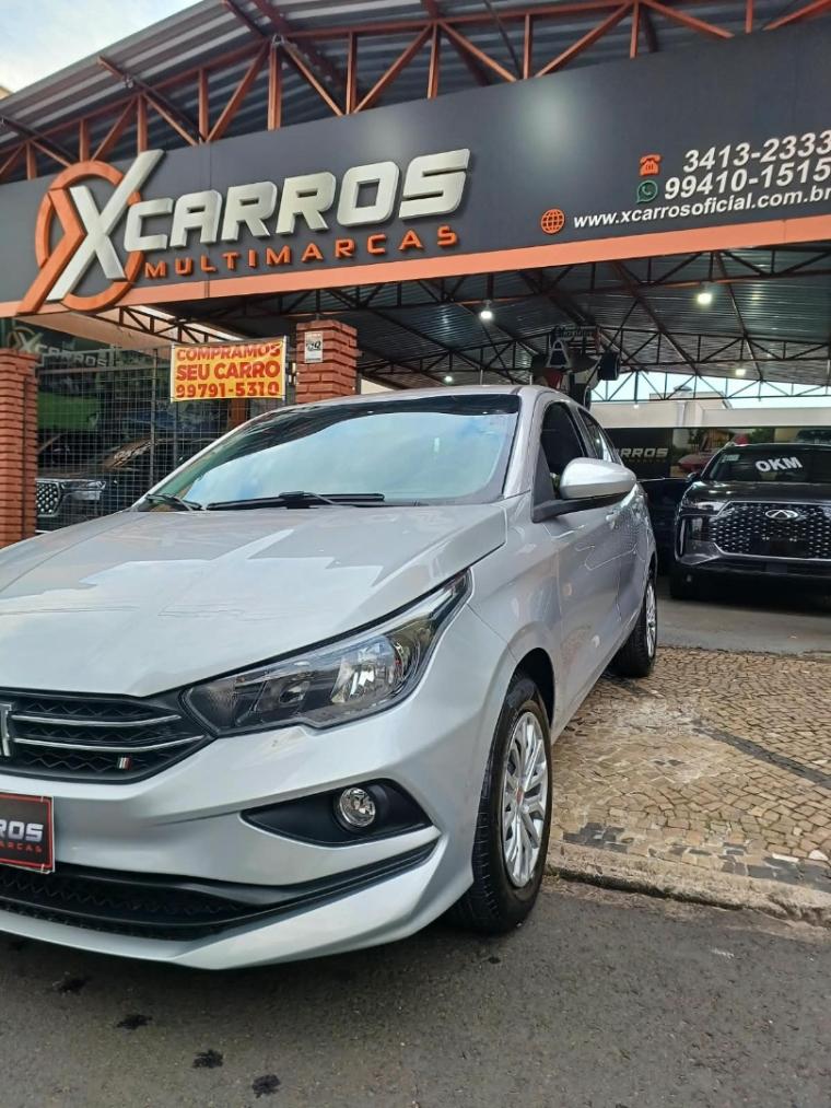 FIAT Cronos - Foto
