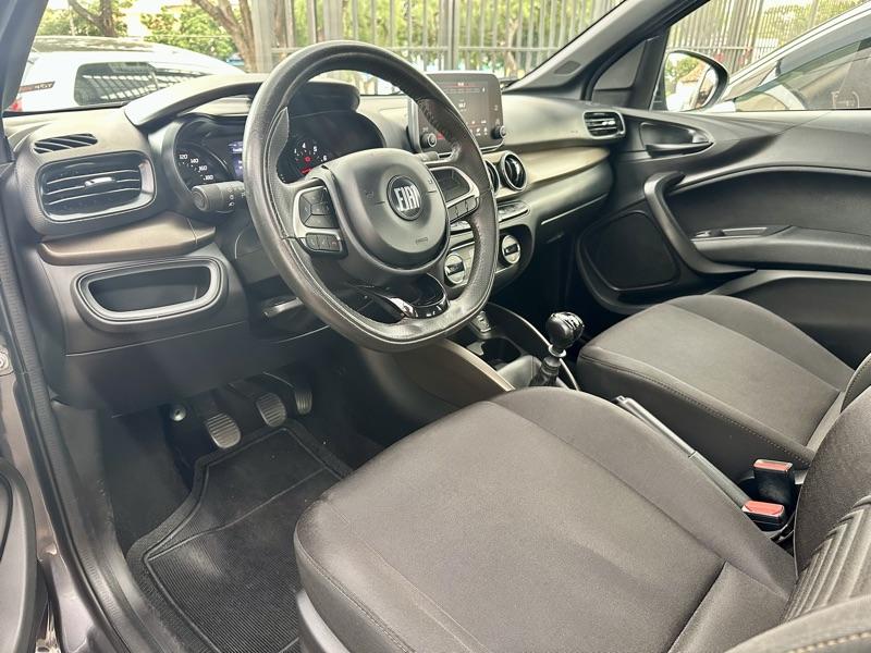 FIAT Cronos - Foto