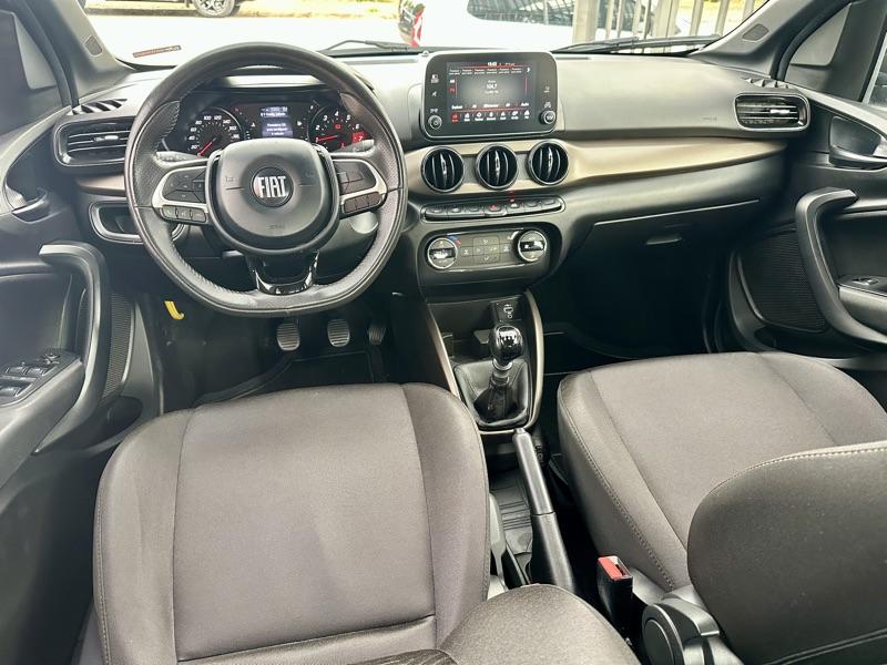 FIAT Cronos - Foto
