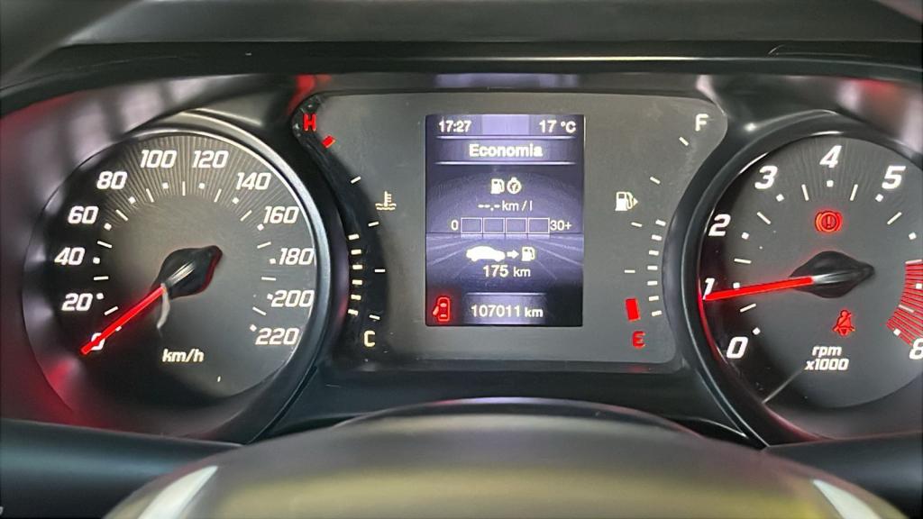 FIAT Cronos - Foto