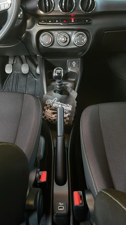 FIAT Cronos - Foto