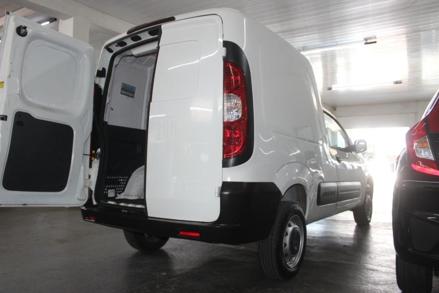 FIAT Fiorino Furgão - Foto