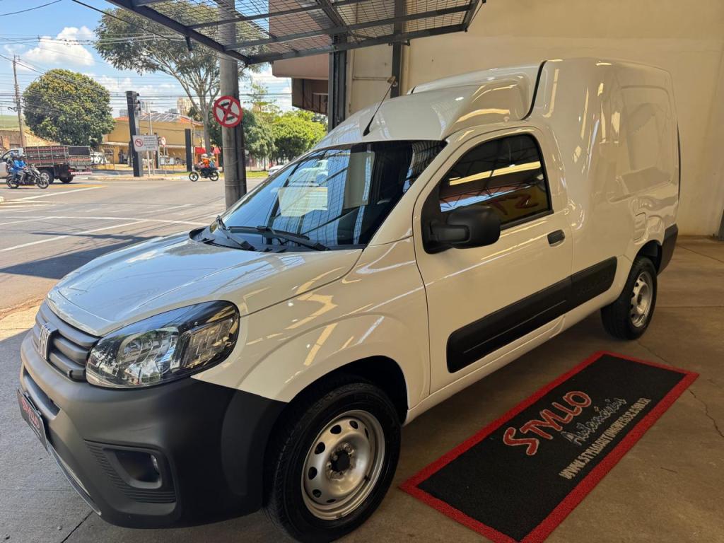 FIAT Fiorino Furgão - Foto