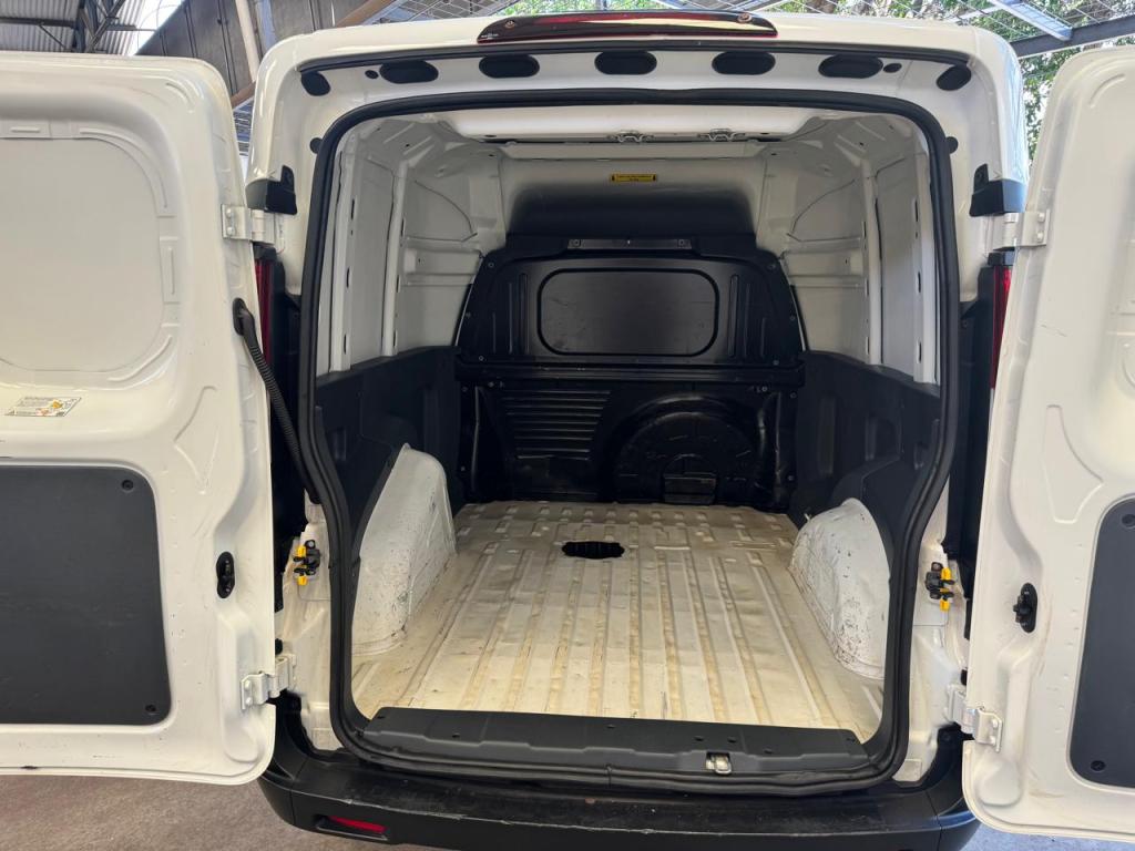 FIAT Fiorino Furgão - Foto