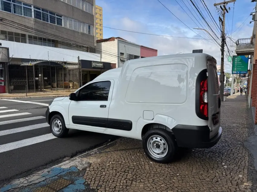 FIAT Fiorino Furgão - Foto