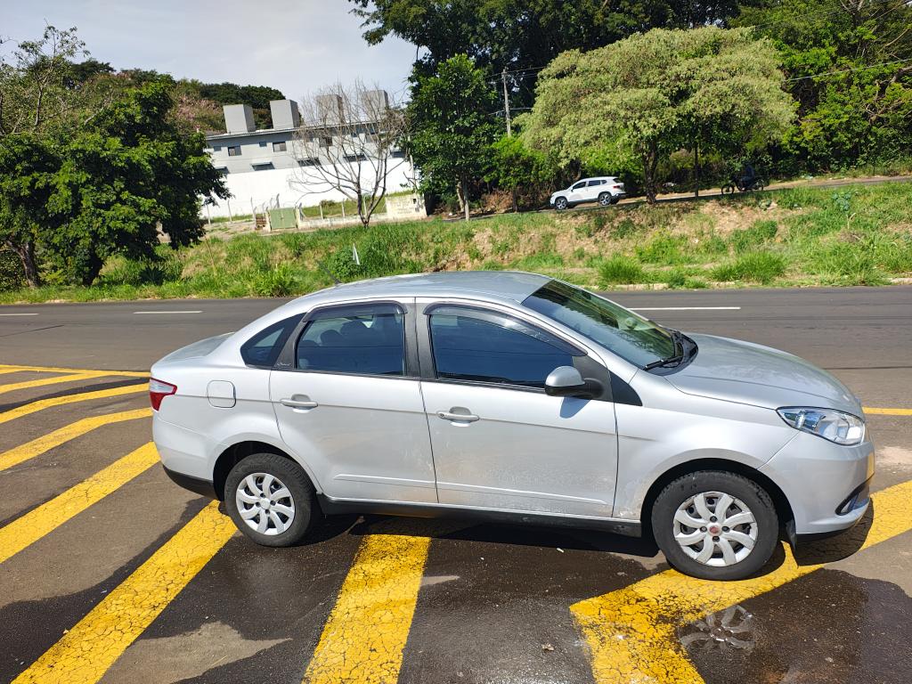 FIAT Grand Siena - Foto