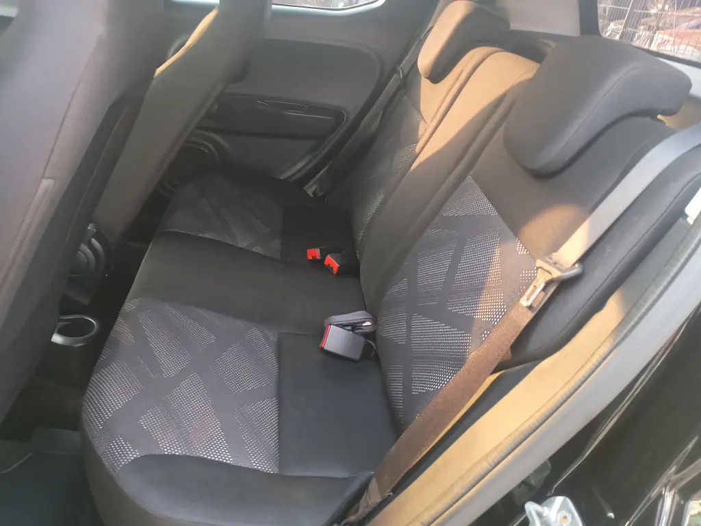 FIAT Mobi - Foto
