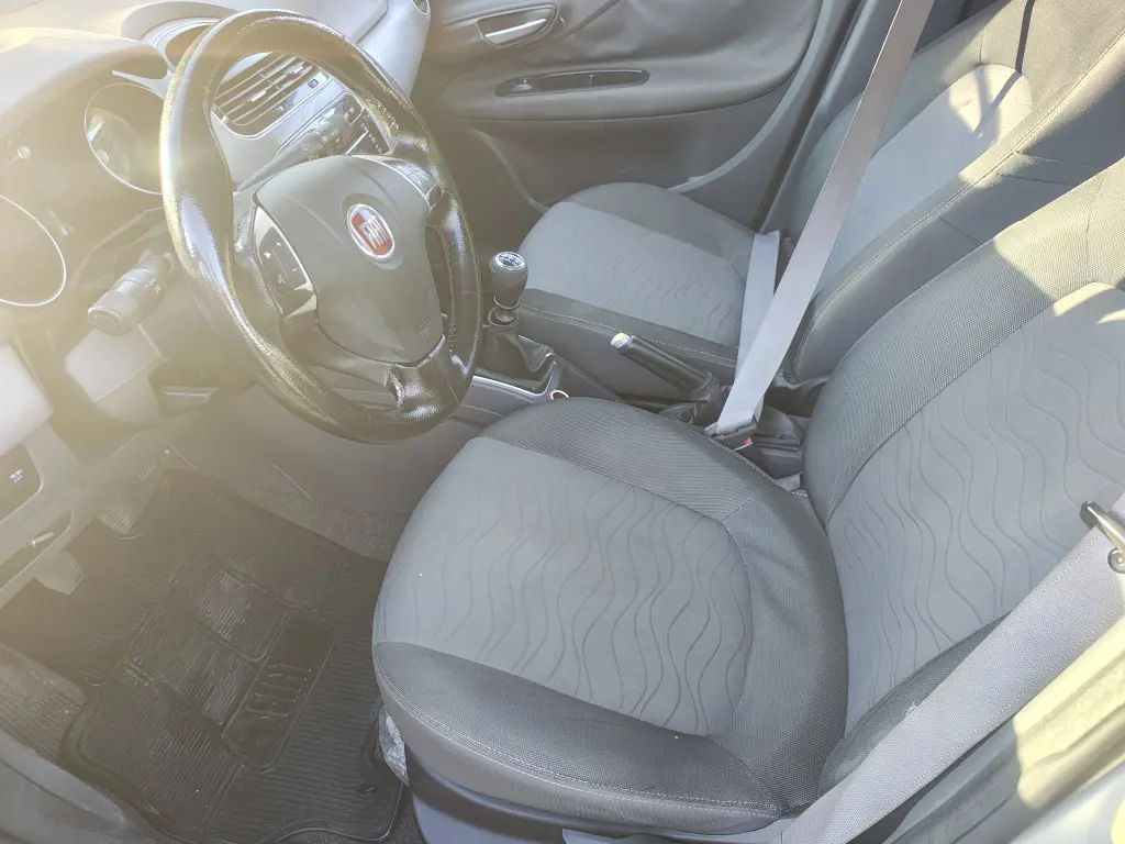 FIAT Punto - Foto