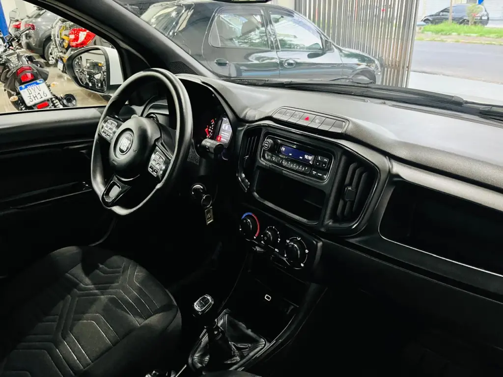 FIAT Strada - Foto