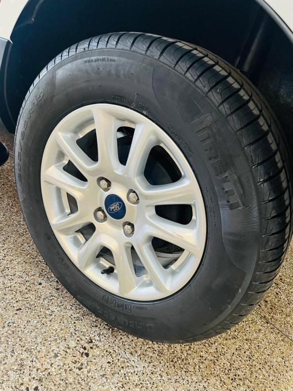 FORD Ecosport - Foto