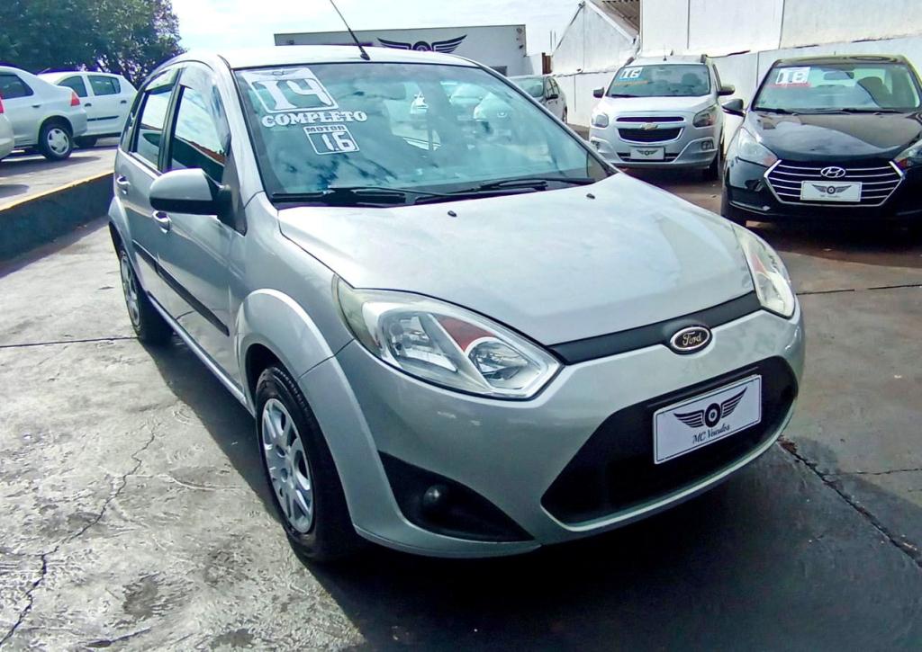 FORD Fiesta Hatch - Foto