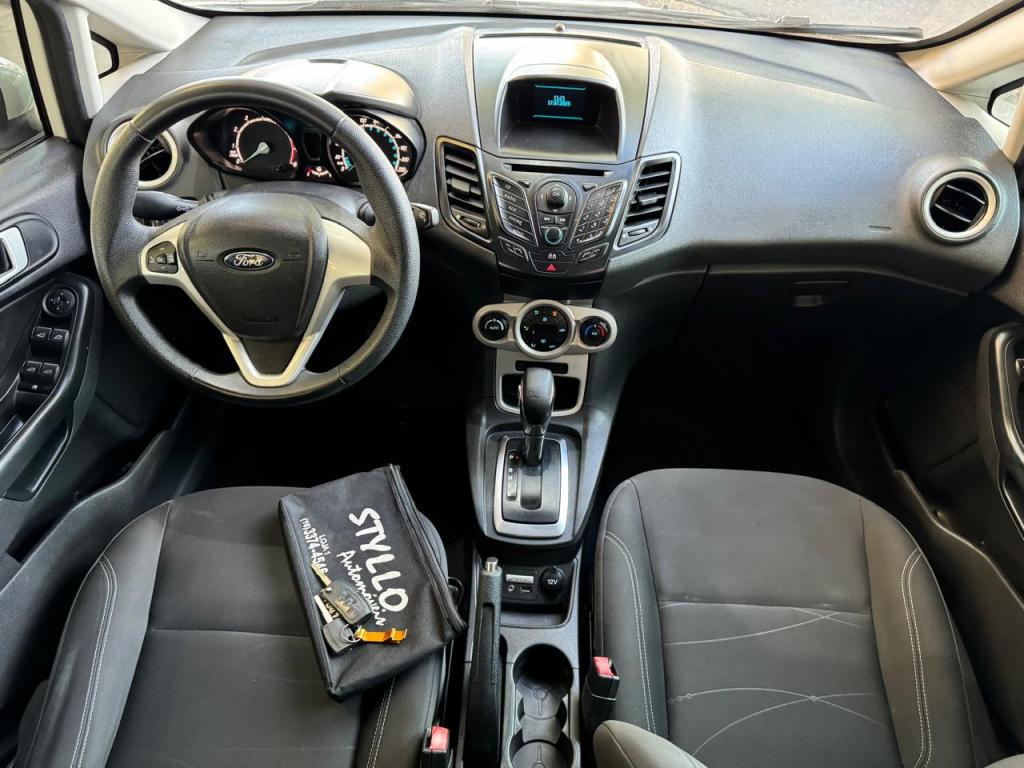 FORD Fiesta Hatch - Foto