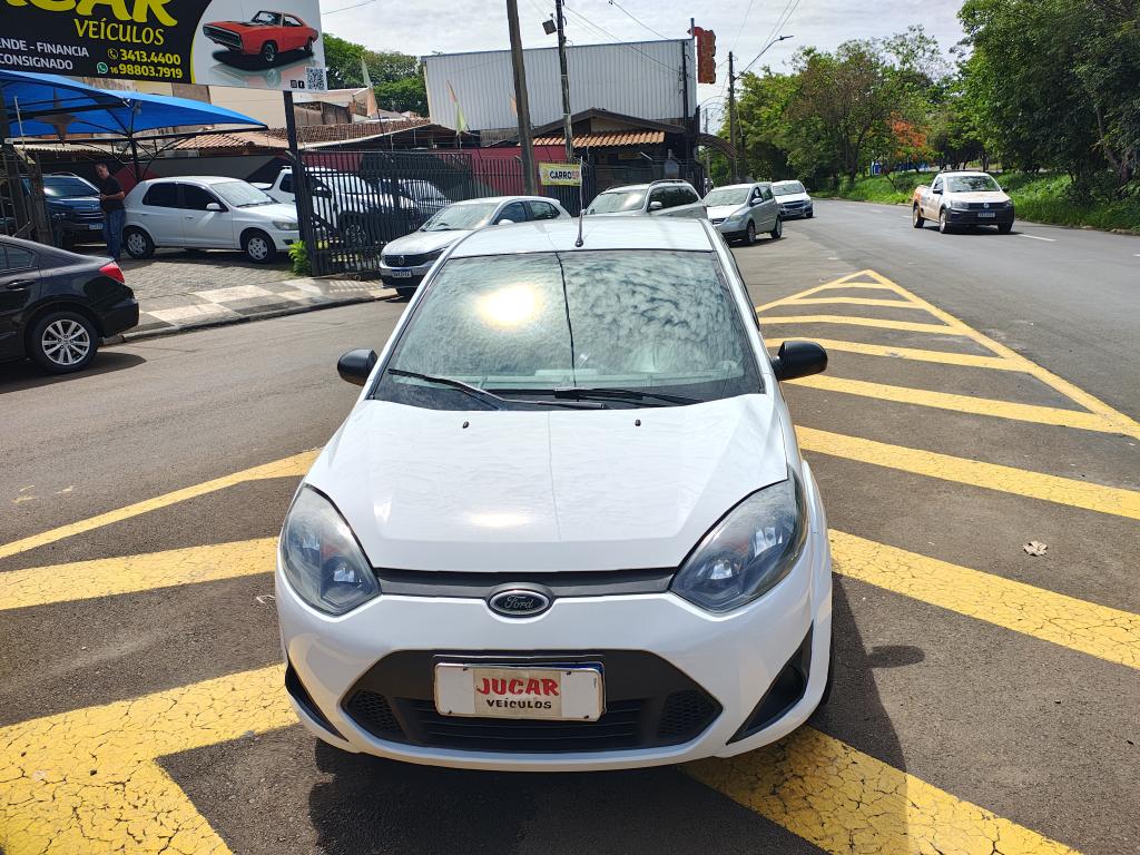 FORD Fiesta Hatch - Foto