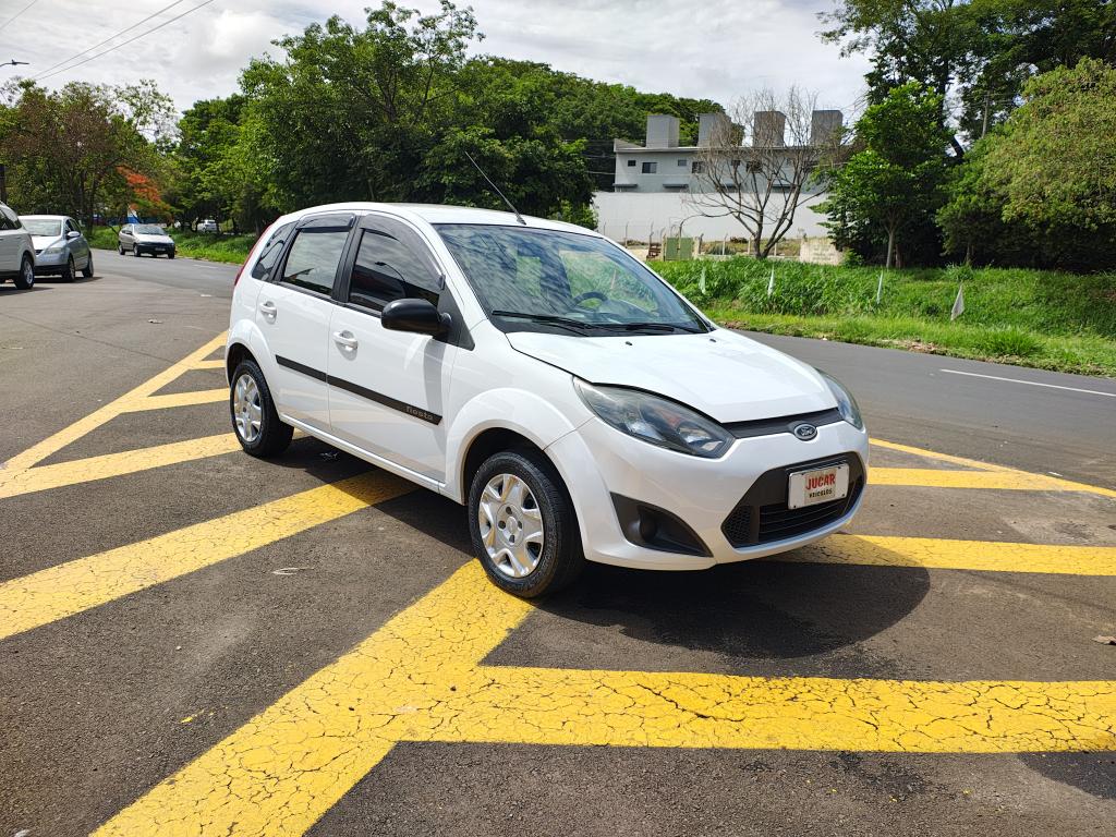 FORD Fiesta Hatch - Foto