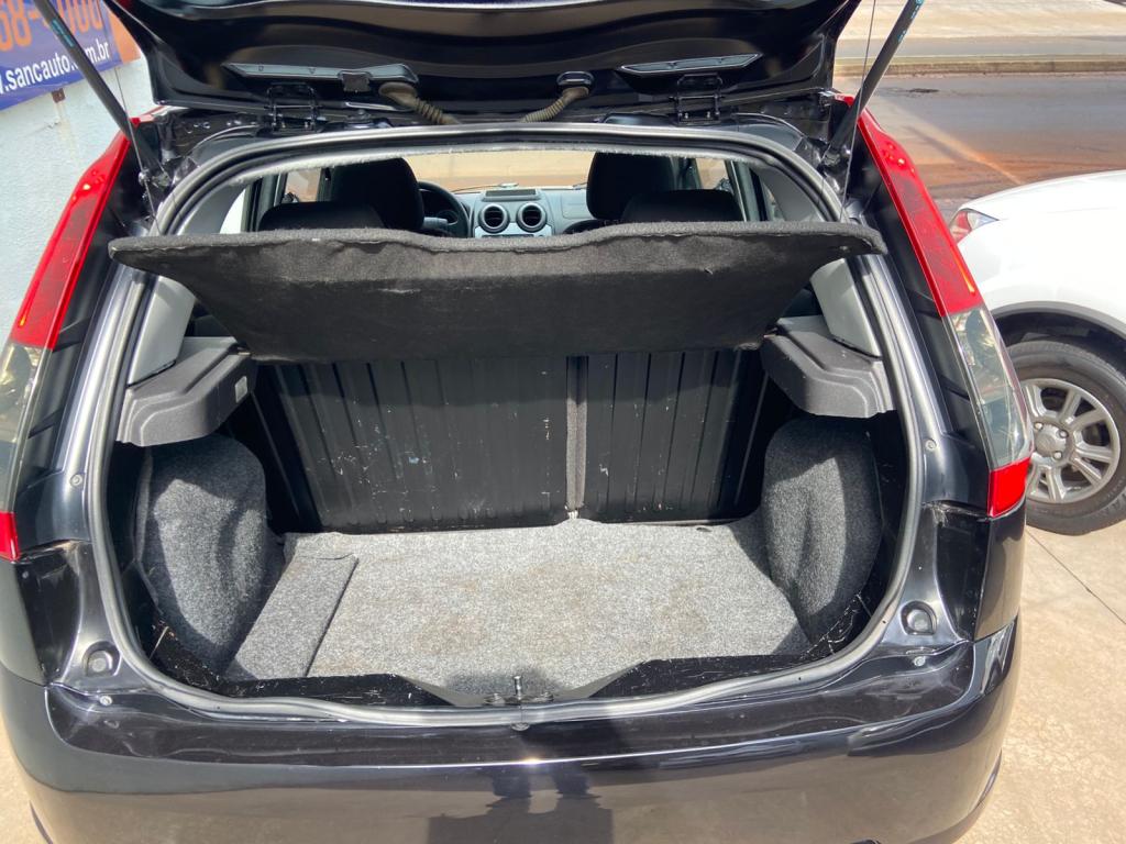 FORD Fiesta Hatch - Foto