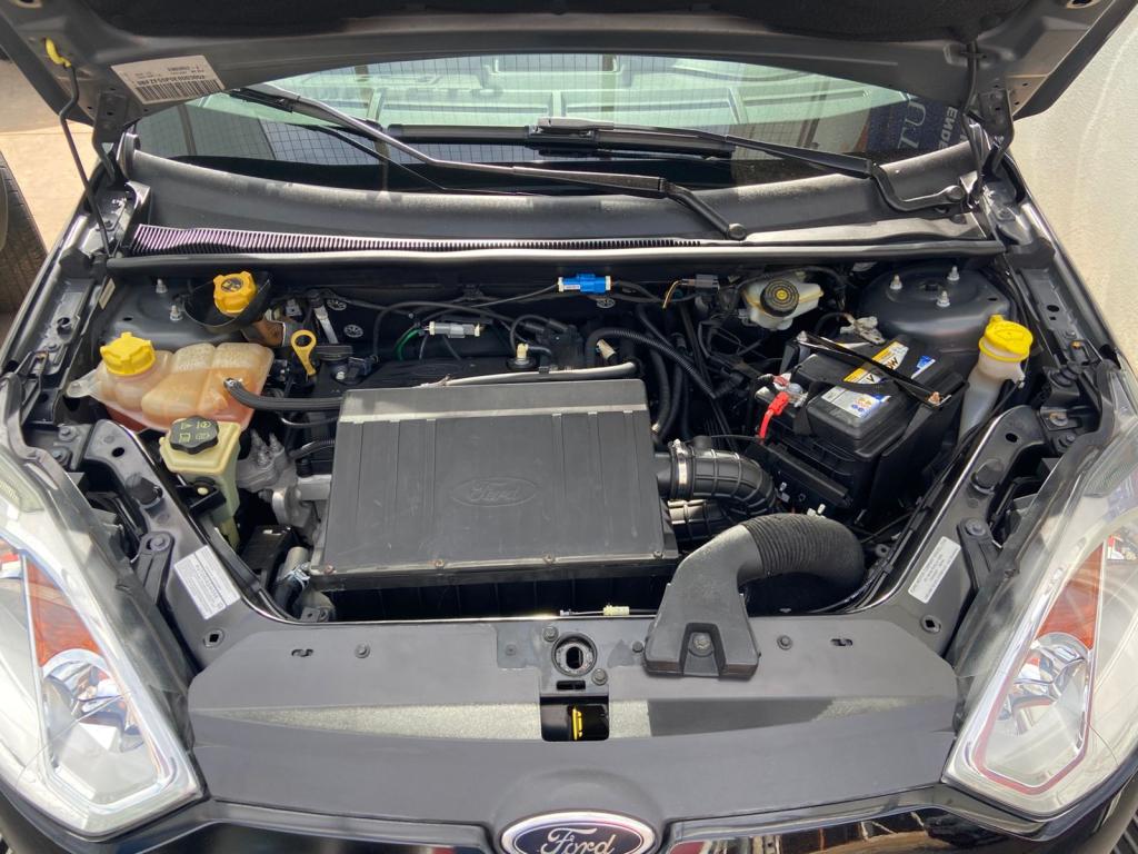 FORD Fiesta Hatch - Foto