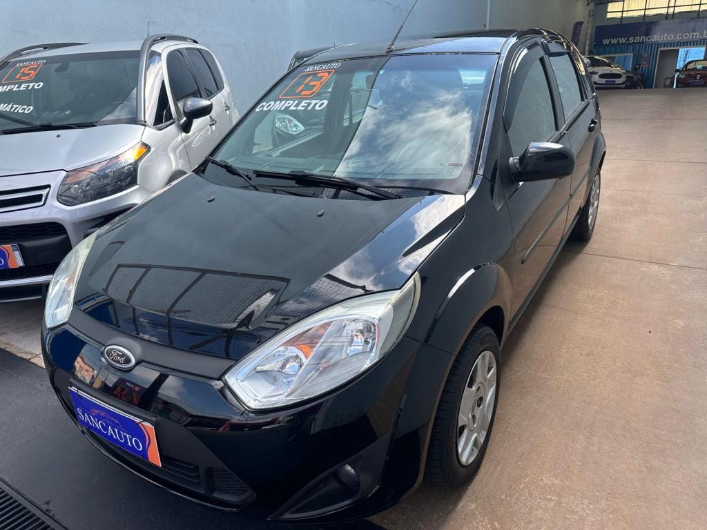 FORD Fiesta Hatch - Foto