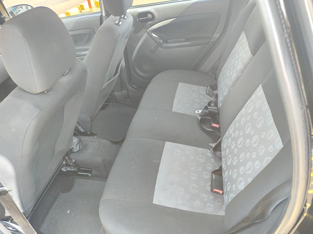 FORD Fiesta Hatch - Foto