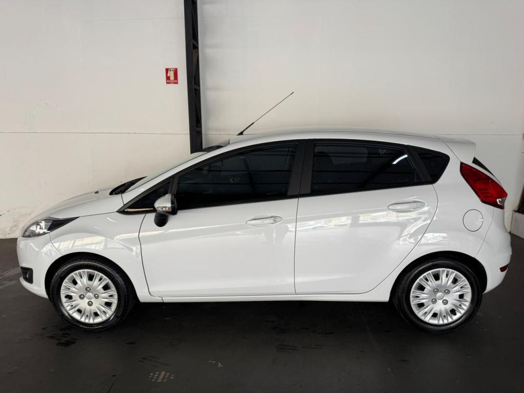 FORD Fiesta Hatch - Foto