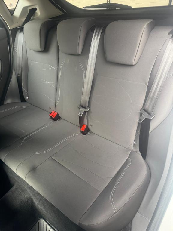 FORD Fiesta Hatch - Foto