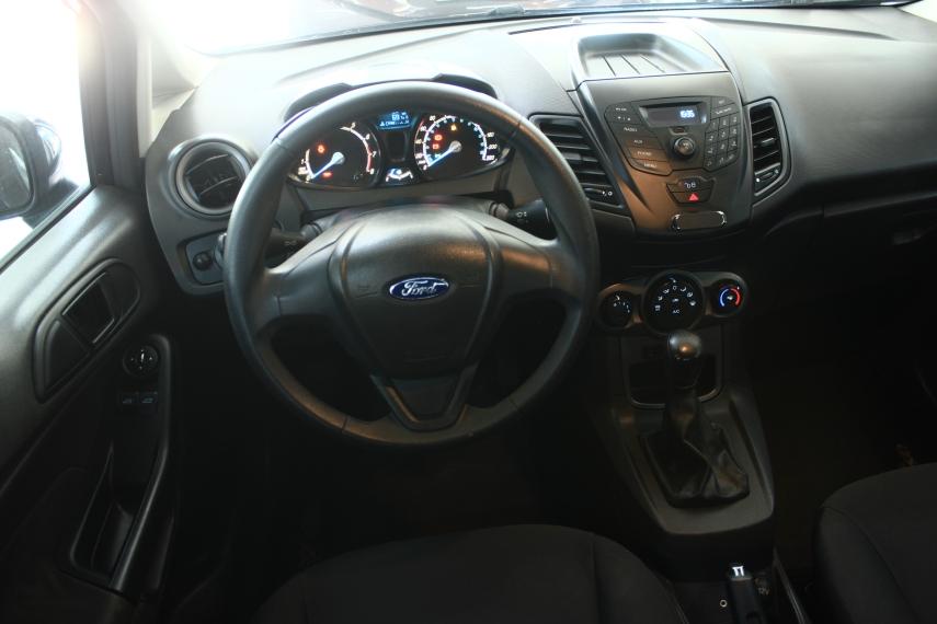 FORD Fiesta Hatch - Foto