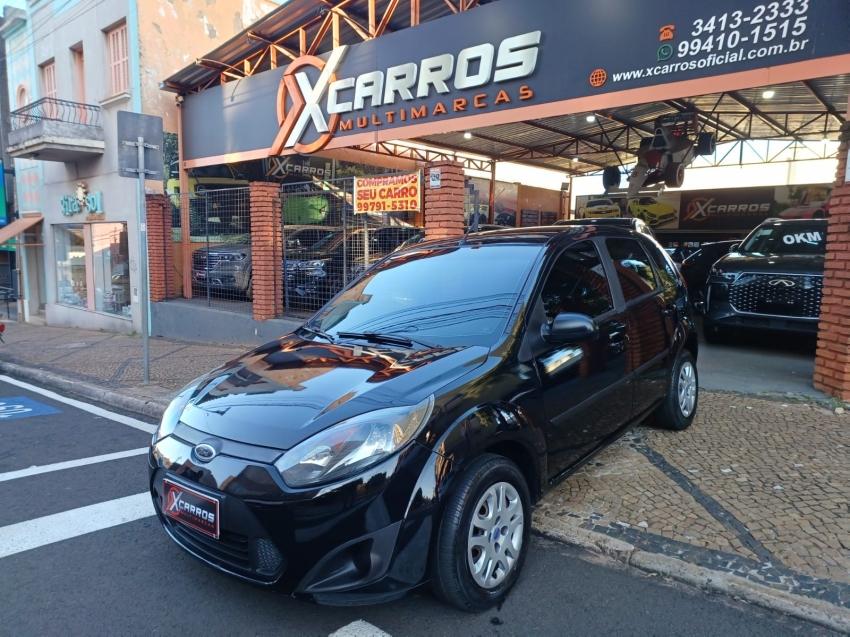 FORD Fiesta Hatch - Foto