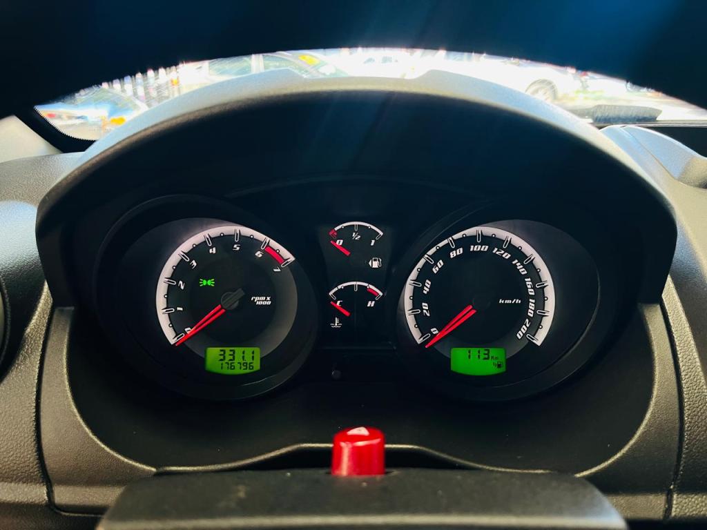FORD Fiesta Hatch - Foto