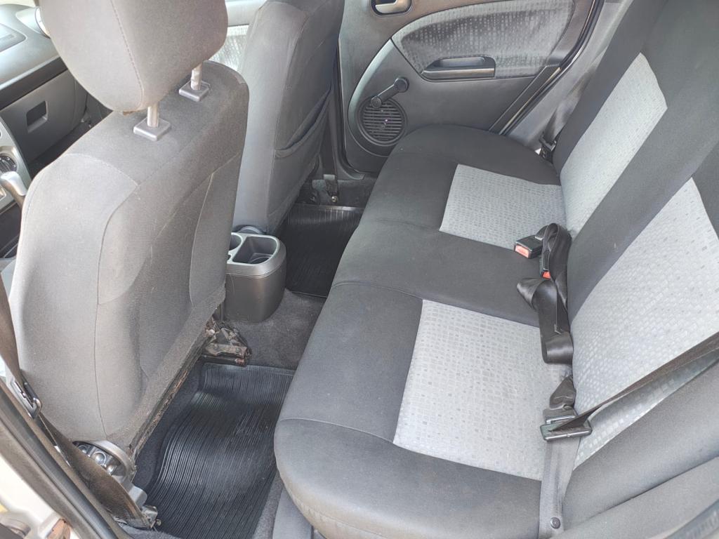 FORD Fiesta Sedan - Foto