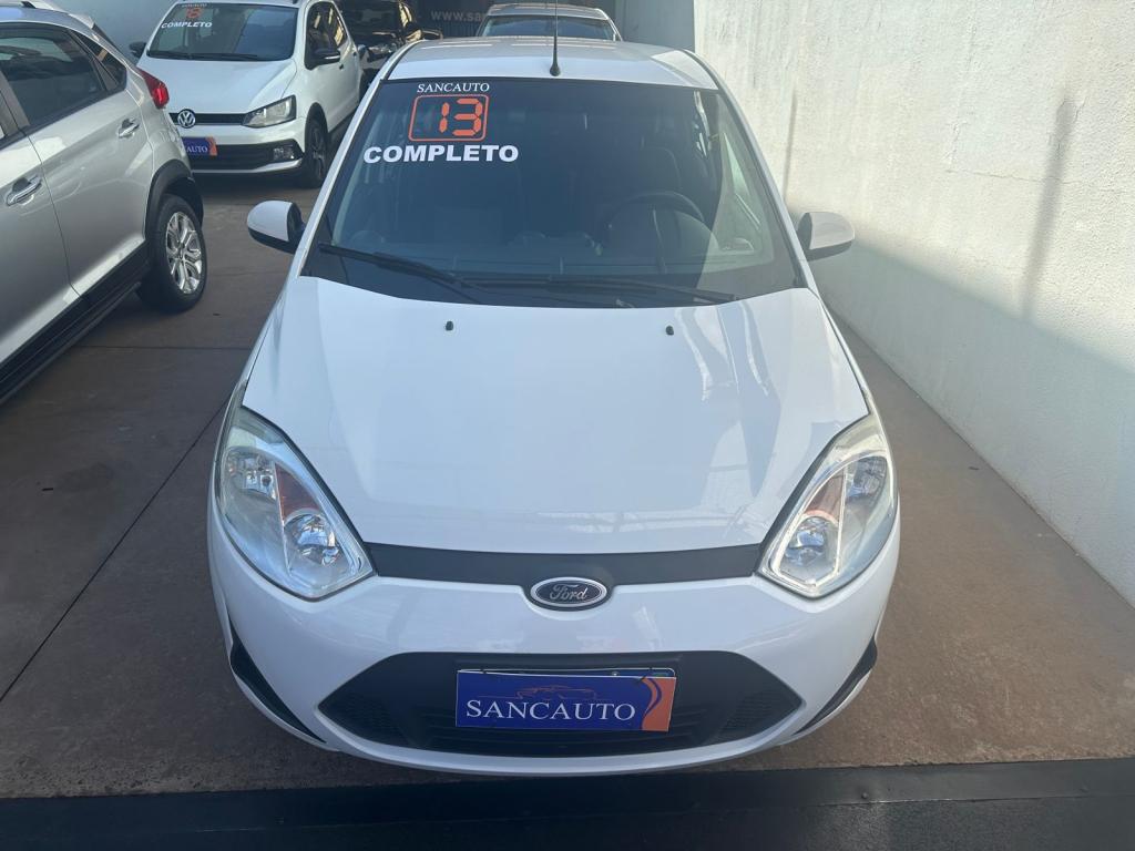 FORD Fiesta Sedan - Foto