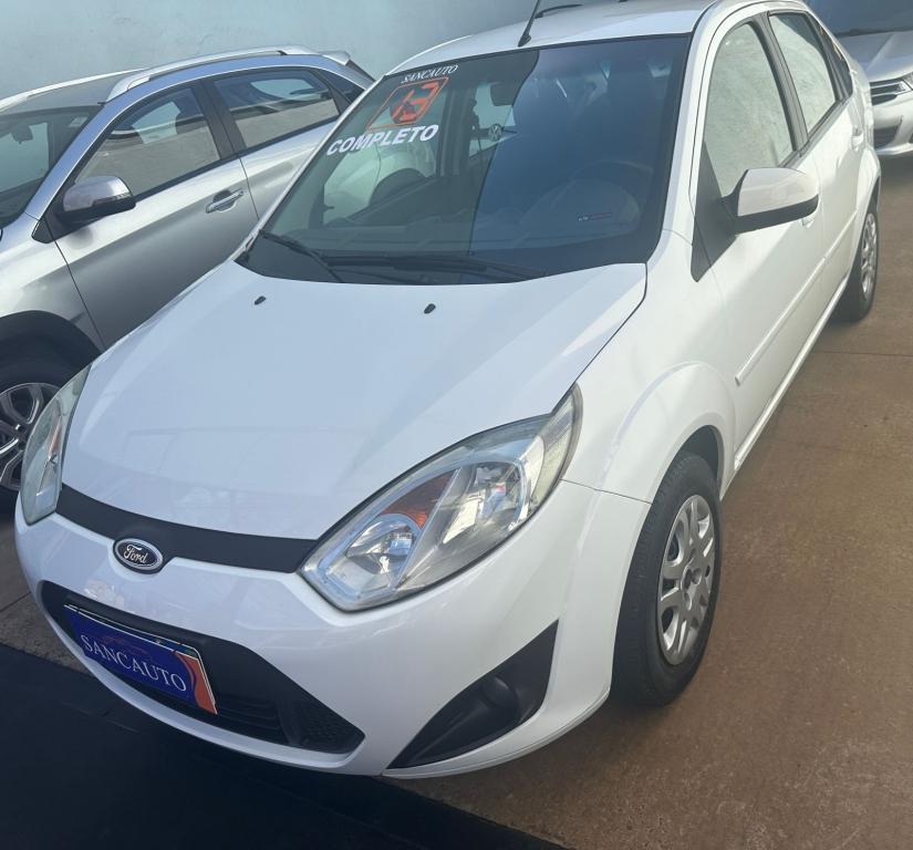 FORD Fiesta Sedan - Foto