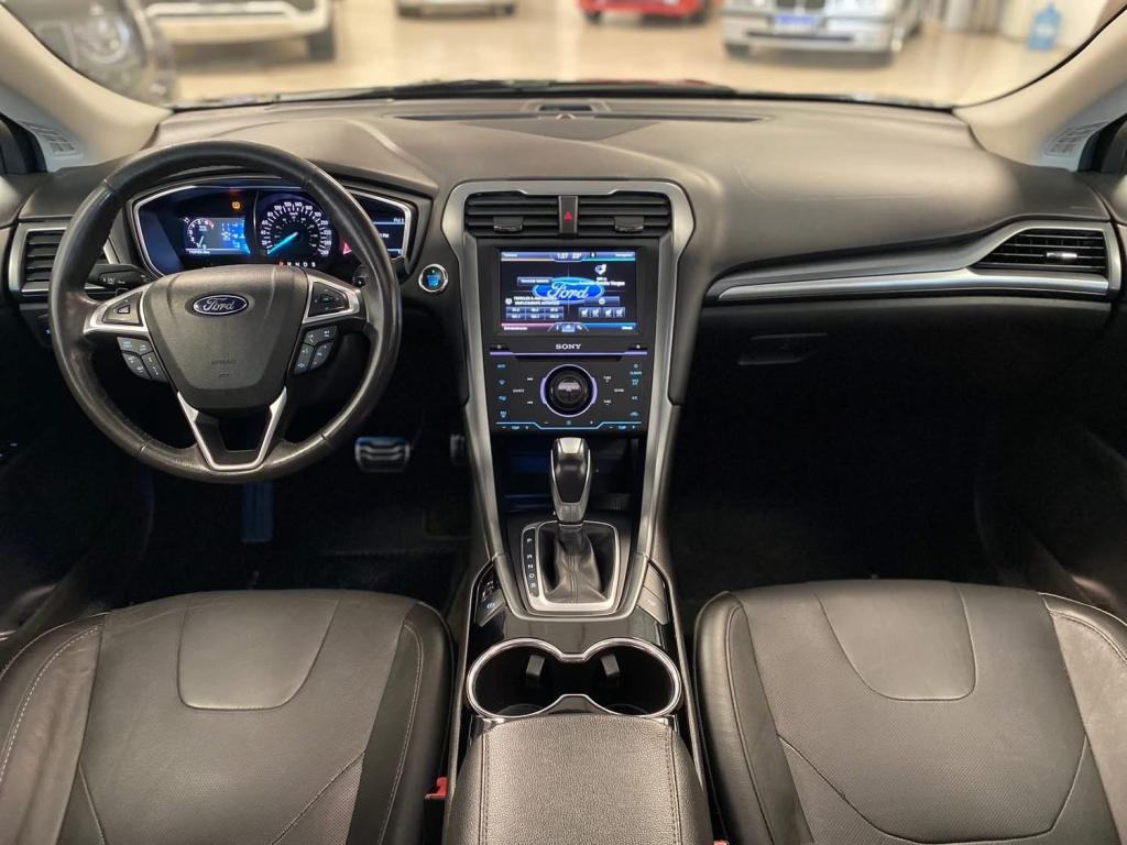 FORD Fusion - Foto
