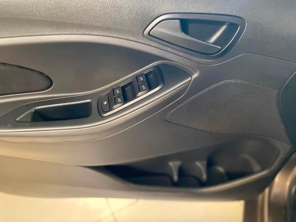 FORD Ka Hatch - Foto