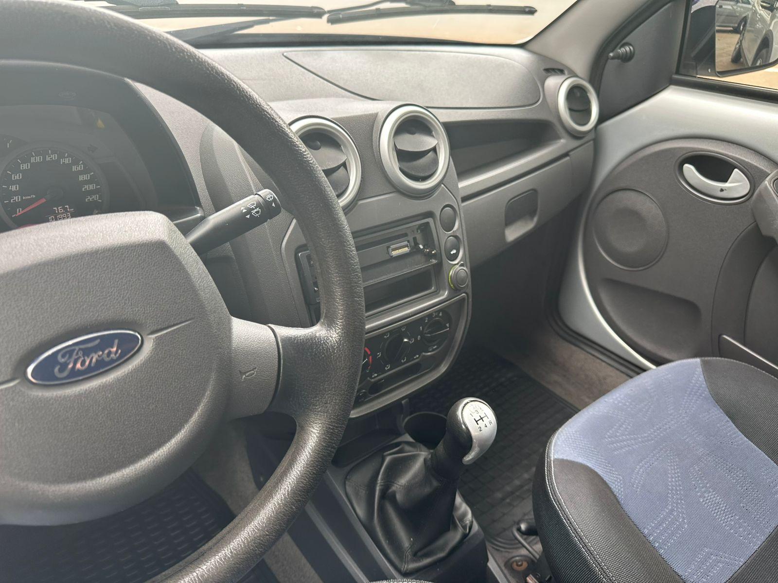 FORD Ka Hatch - Foto