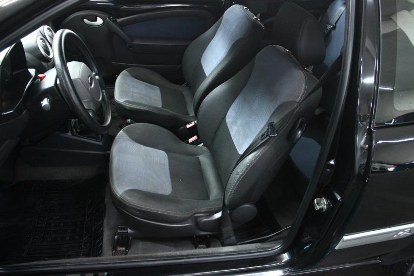 FORD Ka Hatch - Foto