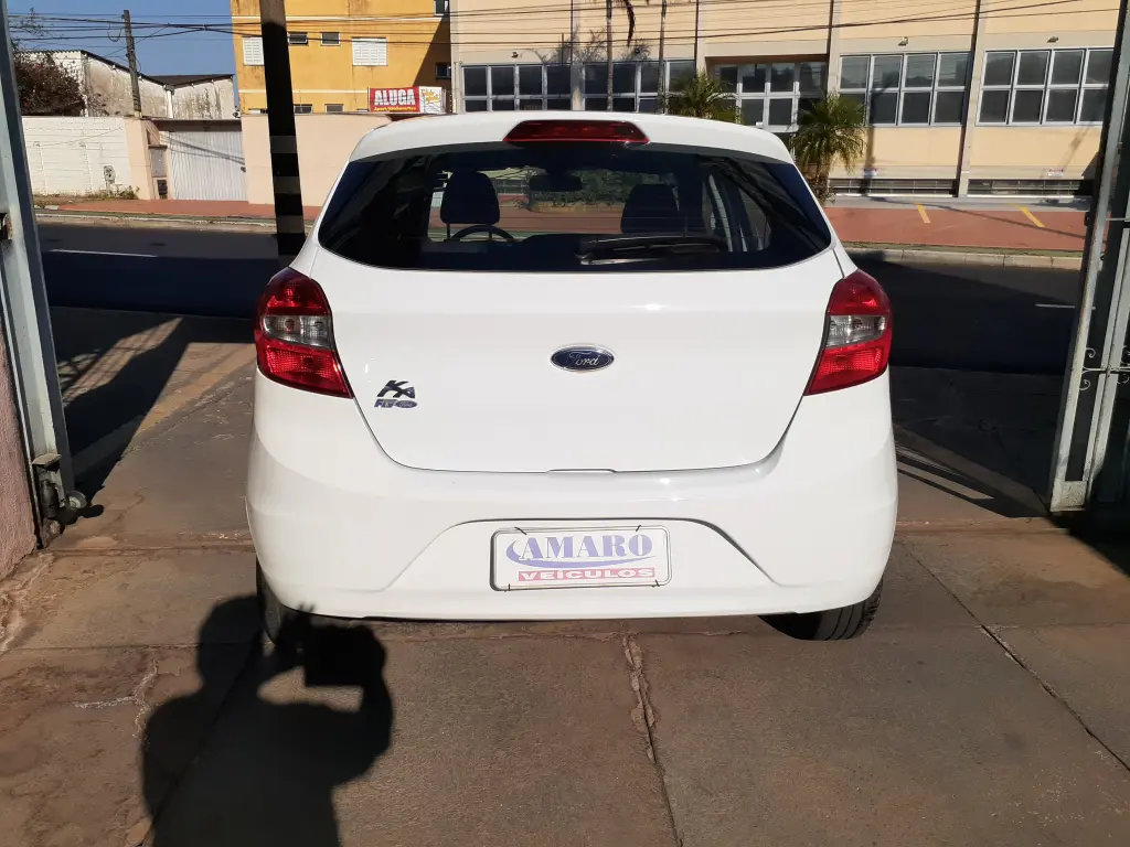 FORD Ka Hatch - Foto