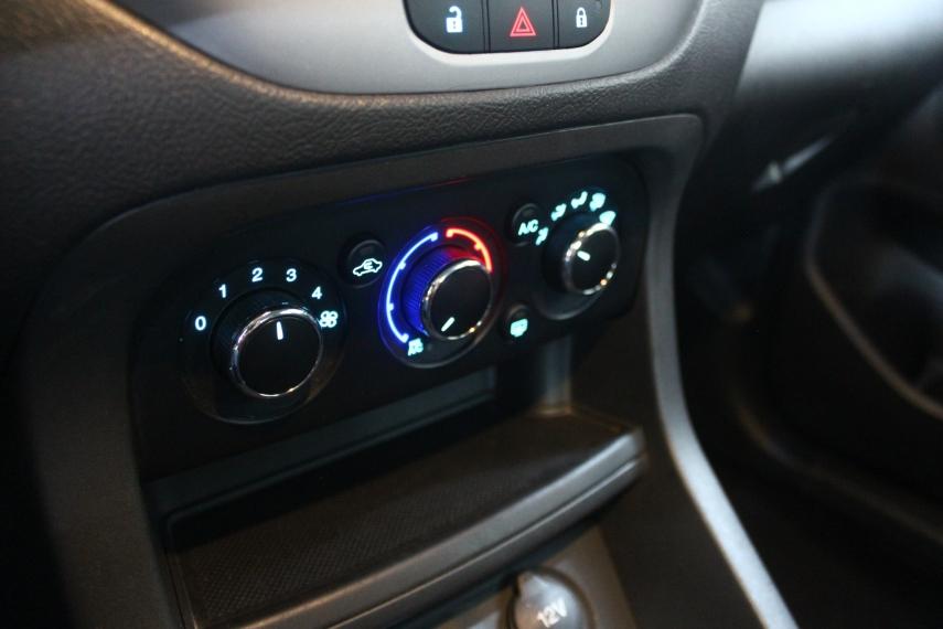 FORD Ka Hatch - Foto