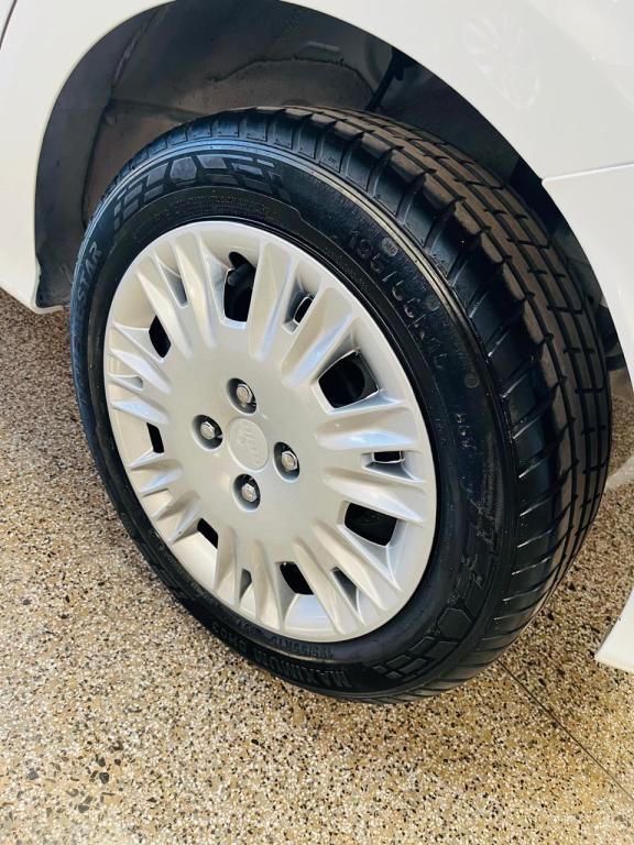 FORD Ka Hatch - Foto