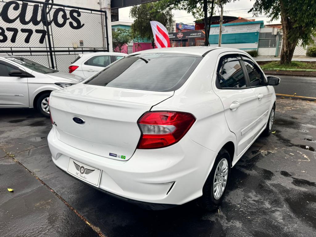 FORD Ka + Sedan - Foto