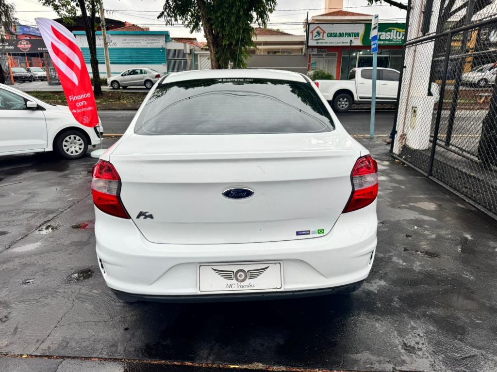 FORD Ka + Sedan - Foto