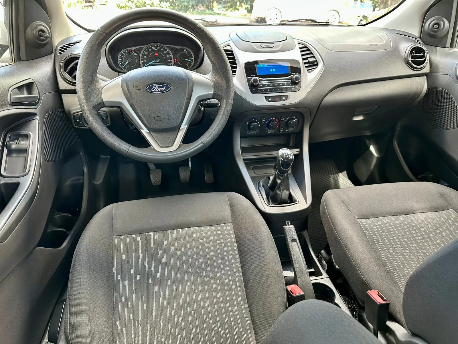 FORD Ka + Sedan - Foto