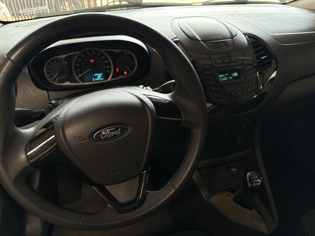 FORD Ka + Sedan - Foto