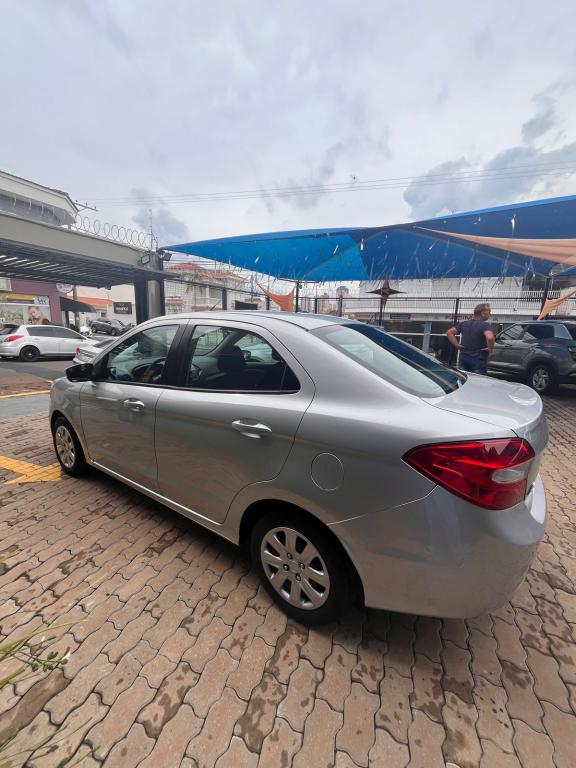 FORD Ka + Sedan - Foto